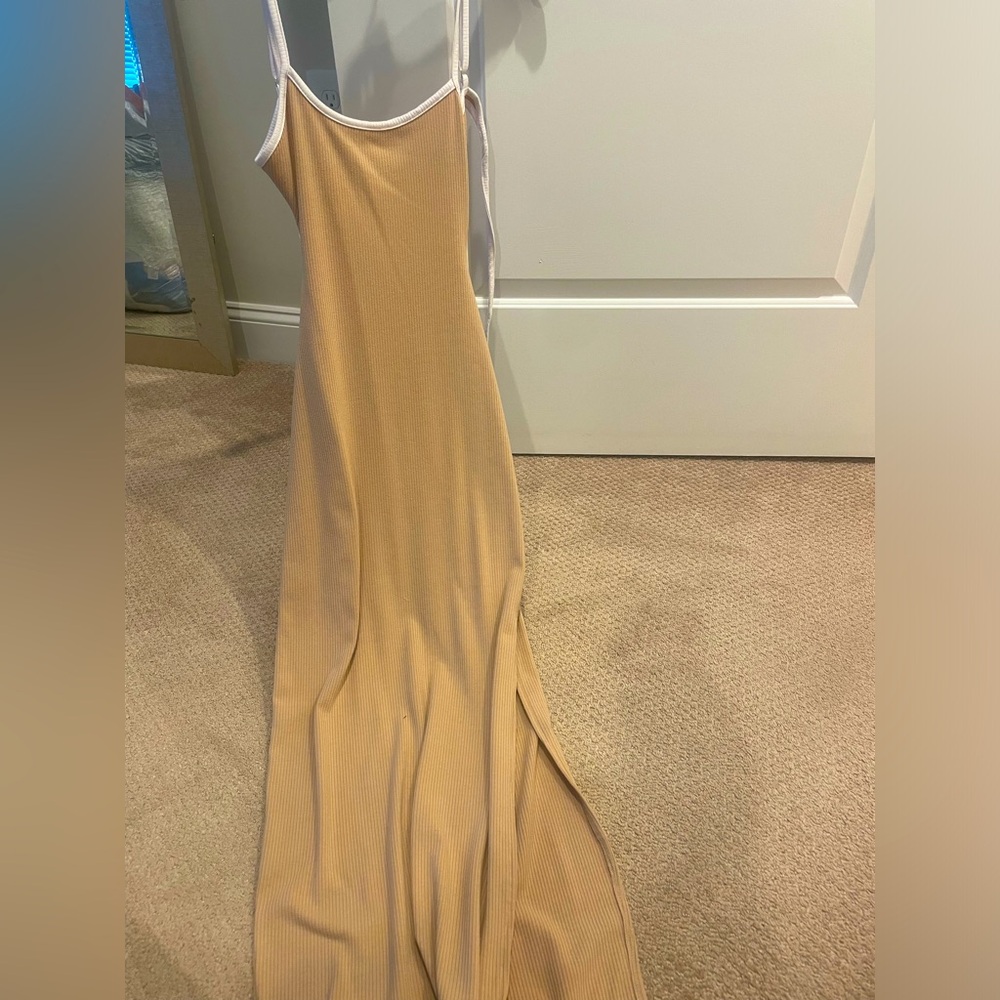 Lulus tan and white contrast ribbed maxi dress. Open tie back